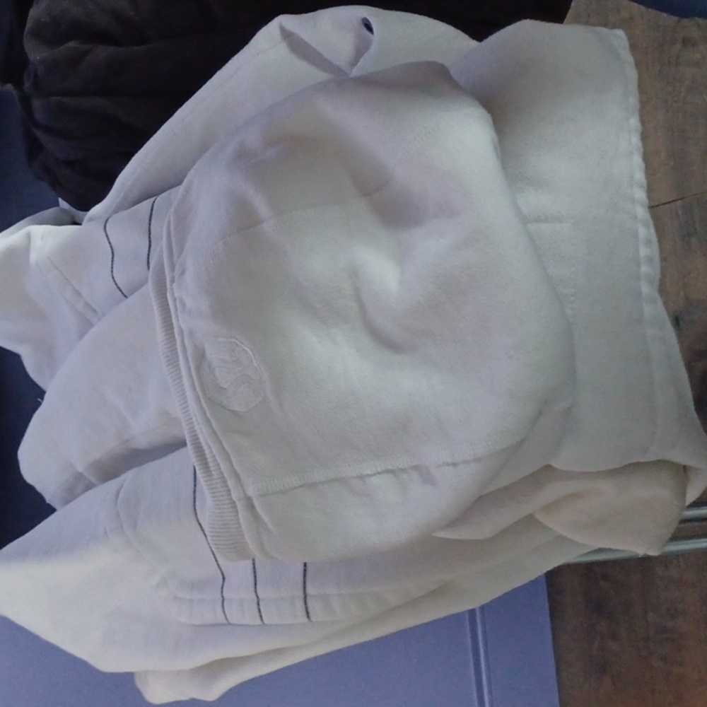 Lululemon men's  Sweater